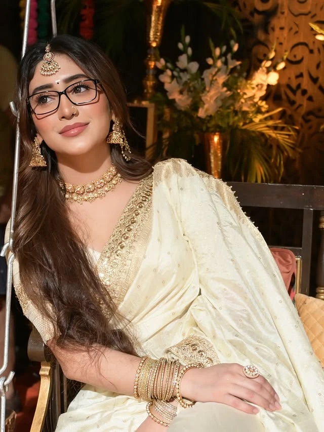 Shivangi Joshi Age, Net Worth, Birthday, Boyfriend, Bio scoopok.com Shivangi Joshi Age, Net Worth